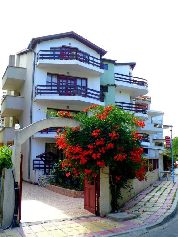 Guest House Urdoviza Kiten (Burgas) Exterior foto